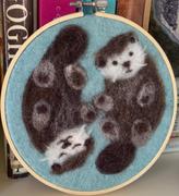 The Crafty Kit Company Otters in a Hoop Needle Felt Craft Kit Review