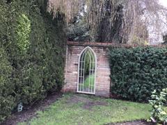 LoungeLiving.co.uk Carrington Gothic Arch Large Garden Mirror 190 x 75 CM Review