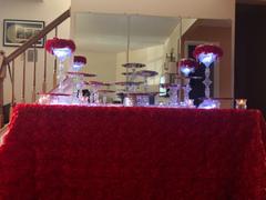 tableclothsfactory.com 90 x 132 Red Grandiose Rosette 3D Satin Rectangle Tablecloth Review