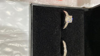 Kobelli Cushion-cut Moissanite Bridal Set with Diamond Ring 3 CTW 14k White Gold Review