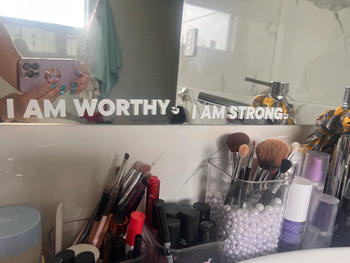 Selfawear I AM WORTHY. - Affirmation Mirror Sticker Review