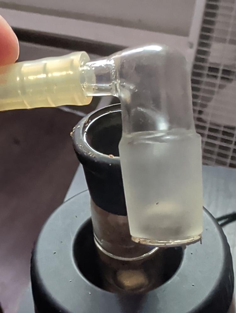 Elbow Adapter for Arizer Extreme Q - Customer Photo From Robert ONeil