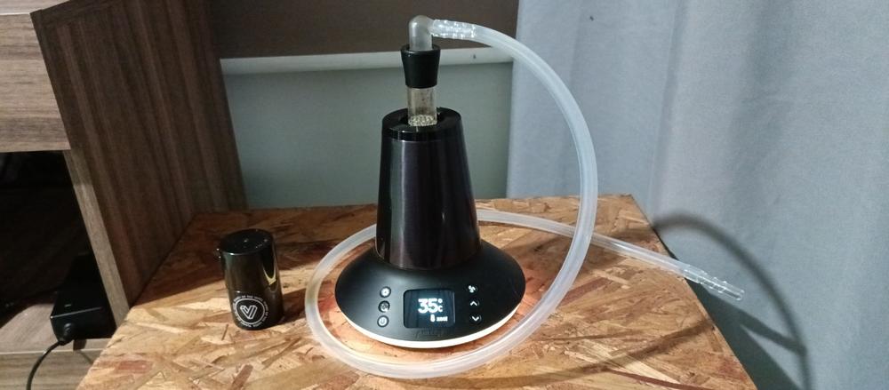 Arizer XQ2 Vaporizer - Customer Photo From SEBASTIAN ELIAS PENA (CO-009228)