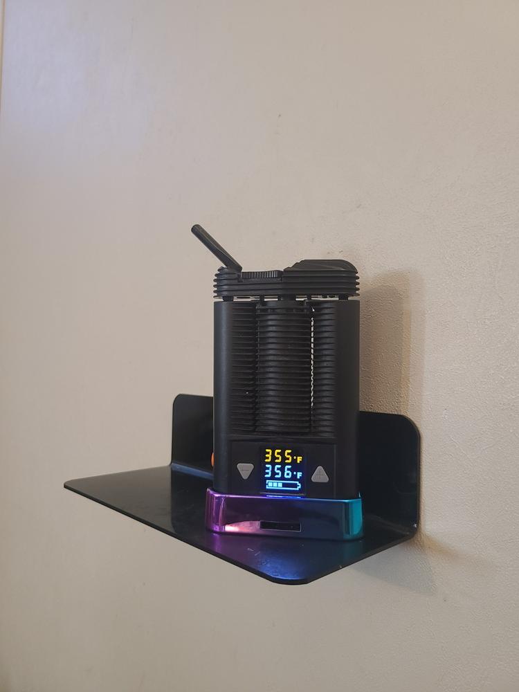Mighty+ Vaporizer Stand - Customer Photo From Amy Frost
