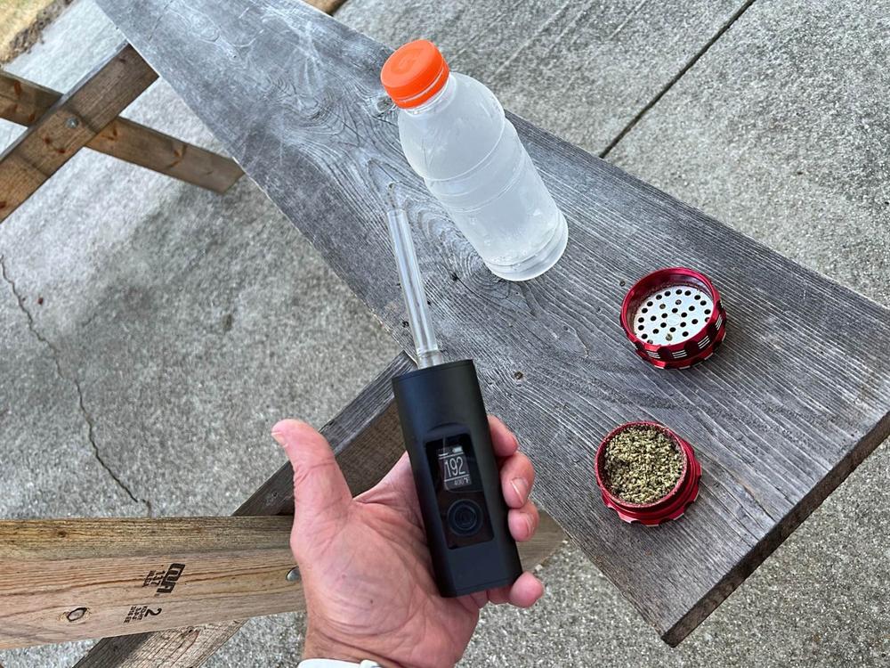 Lightly Used - Arizer Solo 2 Vaporizer - Customer Photo From David Fortier