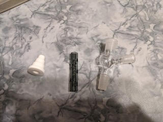 14mm Female to 14mm Male Pass-Through Glass Adapter - Customer Photo From Cynthia Genest