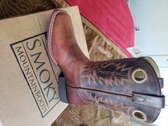 The Western Company Smoky Mountain Boots Youth Boys Luke Brown Leather Cowboy Embossed Review