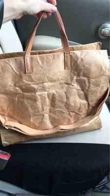 E***a verified customer review of Kraft Paper & Leather Totes