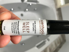 Scentuals Sleep Well Aromatherapy Roll-On Review