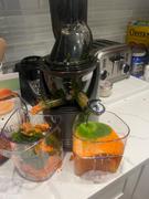Kuvings Whole Slow Juicer EVO™820 Review