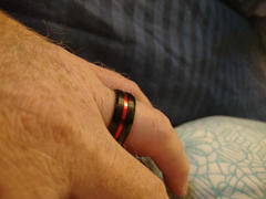 Metal Masters Co. Men's Tungsten Carbide Ring Grooved Wedding Band Color Interior 8MM Blue Red Green Red Review