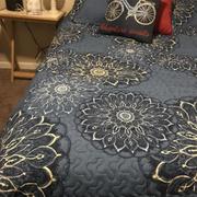 Southshore Fine Linens Midnight Floral Quilt Set Review