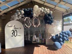 The Pop-Up Party Co. 30cm navy blue balloon Review