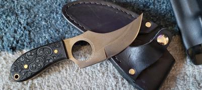 Lowbrow Customs Black Leatherwood Convertible III Knife - Right Hand - Black Sheath Review