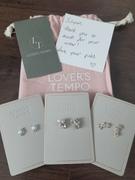 Lover's Tempo Corsage Posts Review