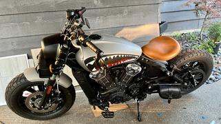 Brave Wolf Customs Bomber- Indian Scout - Full Tank Color Review