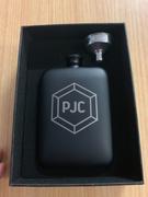 Swanky Badger Hip Flask: The Circle Review