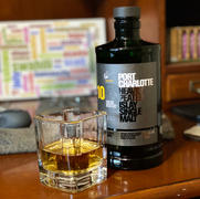 Wooden Cork Bruichladdich Port Charlotte 10 Year Old Review