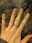 Badali зергерлік бұйымдары Custom Elder Futhark Rune Ring - арна тобына шолу