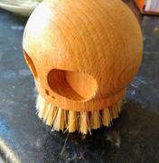 Kate's Clothing Gothic Gifts Skull Brush Review