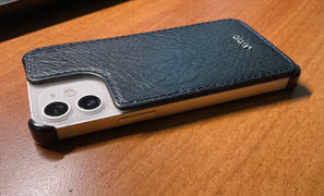 Vaja Row iPhone 12 Mini leather back Review