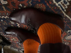 Southern Scholar ORANGE RIBBED SOLID - AN ORANGE SOCK WITH TANGERINE RIBS | NMP Review