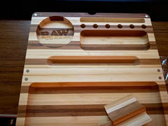 SMOKEA® Raw Bamboo Backflip Magnetic Rolling Tray Review
