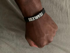 Elite Athletic Gear FEARLESS Wristband Review