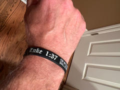Elite Athletic Gear Jeremiah 29:11 Wristband Review