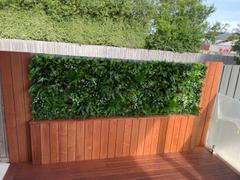 Vertical Gardens Direct Artificial Vista Green Recycled Vertical Garden Panel 1m x 1m UV Stabilised Review