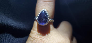 Juvelia 【グリッターあり/3月誕生石】アイオライト　ペアシェイプLLリング【Iolite/Pear shape largest ring】 Review