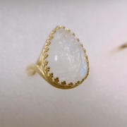 Juvelia 【◎在庫限り/6月誕生石】レインボームーンストーン　ペアシェイプXLリング【Rainbow Moonstone/Pear shape XL ring】 Review