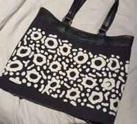 Yarn Sampson OS Embroidered Hand Bag - 38x45 Review