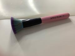 Spectrum Collections B01 - Buffing Foundation Review