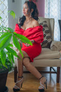 Alieva Maribel Crepe Ruffle Shoulder Dress (Red) Review
