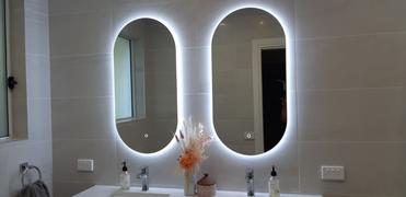 Luxe Mirrors Slimline Backlit LED Oblong Bathroom Mirror 90cm x 45cm Review
