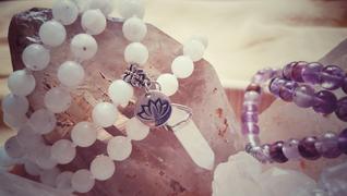 Lily Rose Jewelry Co Limited Edition Rainbow Moonstone Miracles & Universal Energy 108 Hand Knotted Mala with Point Charm Pendant Necklace Review