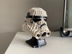 Myhobbies LEGO® 75274 Star Wars™ TIE Fighter Pilot™ Helmet Review