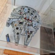 Myhobbies LEGO® 75192 Star Wars™ Millennium Falcon™  Display Case Review