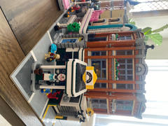 Myhobbies LEGO® Creator Expert 10264 Corner Garage Review