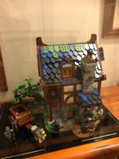 Myhobbies LEGO® 21325 Ideas Medieval Blacksmith Display Case Review