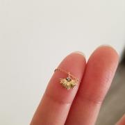 local eclectic Solid Gold Ginkgo Leaf Diamond Necklace Review