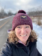 Love Your Melon DC Comics Wonder Woman Burgundy and White Speckled Pom Beanie Review