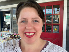 Red Apple Lipstick Rebel and Queen of Hearts Duo Review