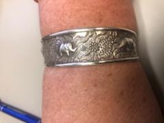 DharmaShop Small Silver Thai Elephant Bracelet Review