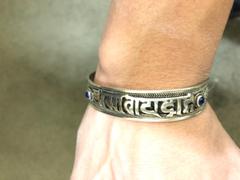 DharmaShop Sanskrit Lapis Om Mani Bracelet Review