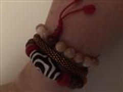 DharmaShop Earthquake Relief Beaded Bracelet in Gold Review