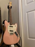 Chicago Music Exchange Fender Player Mustang Shell Pink Review