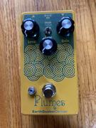 Chicago Music Exchange Earthquaker Devices Plumes Small Signal Shredder Yellow & Green (CME Exclusive) Review