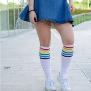 AESTHENTIALS RAINBOW LONG SOCKS Review